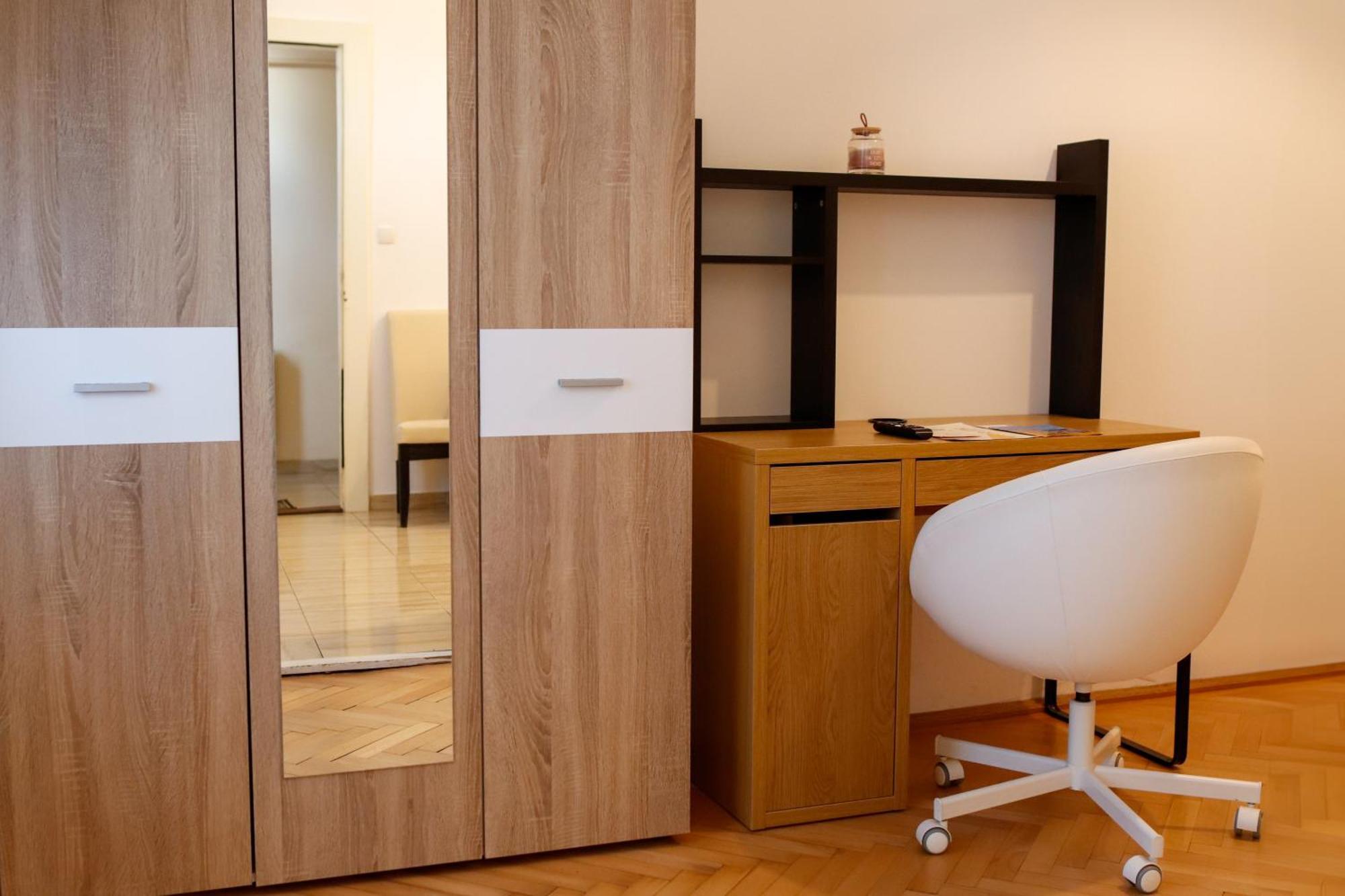 Neuhausz Residenz Ultra-Central Apartment Тімішоара Екстер'єр фото